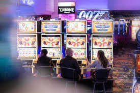 Program referral dan promosi mingguan uang69 untuk pemain Relax Gaming